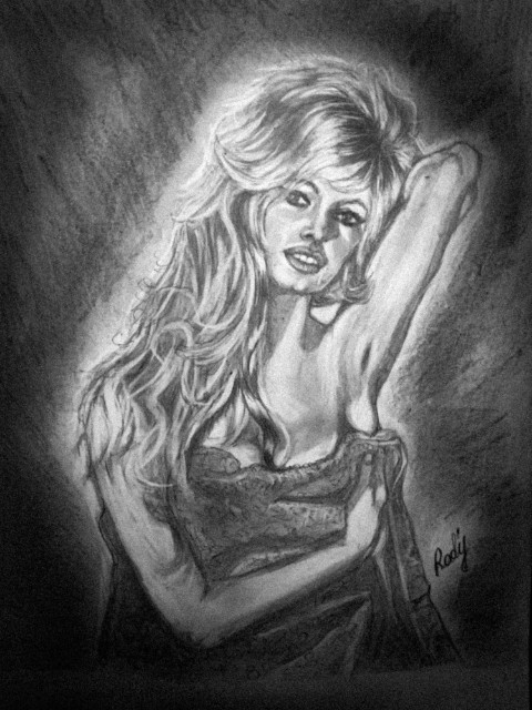 Безумству страсти двери отворив