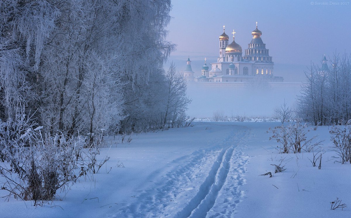 Фото церквей и храмов россии зимой
