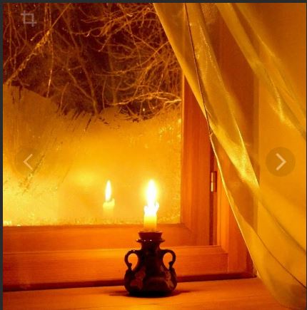 Дом, Непогода и Свечи