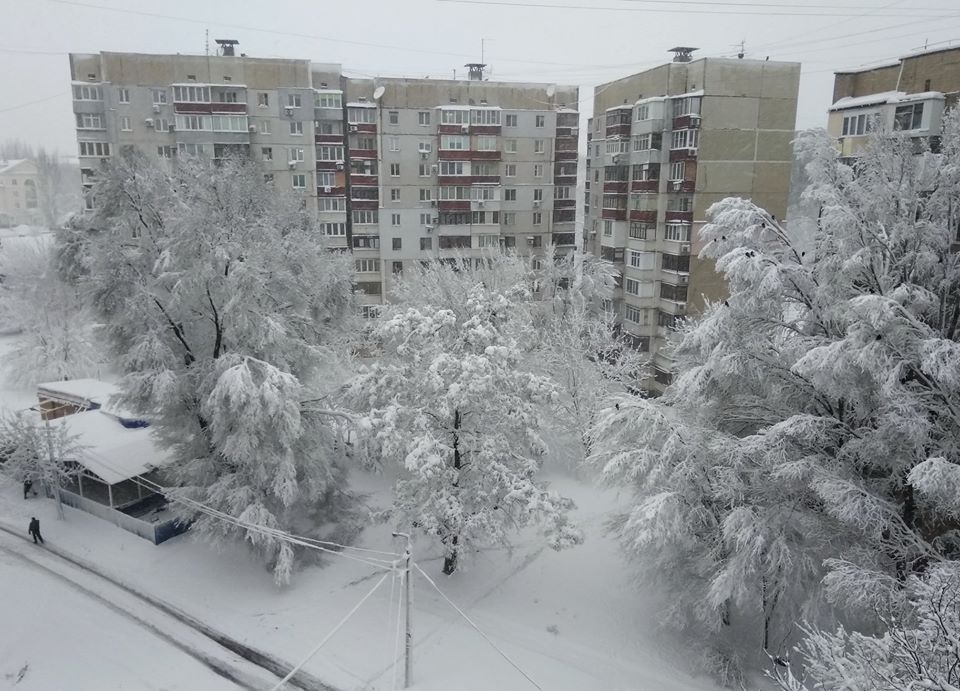 Описать зимний луганск по фото