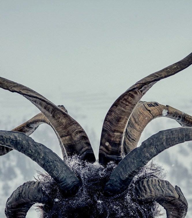 Хозяин людей и средств производства в старом веке