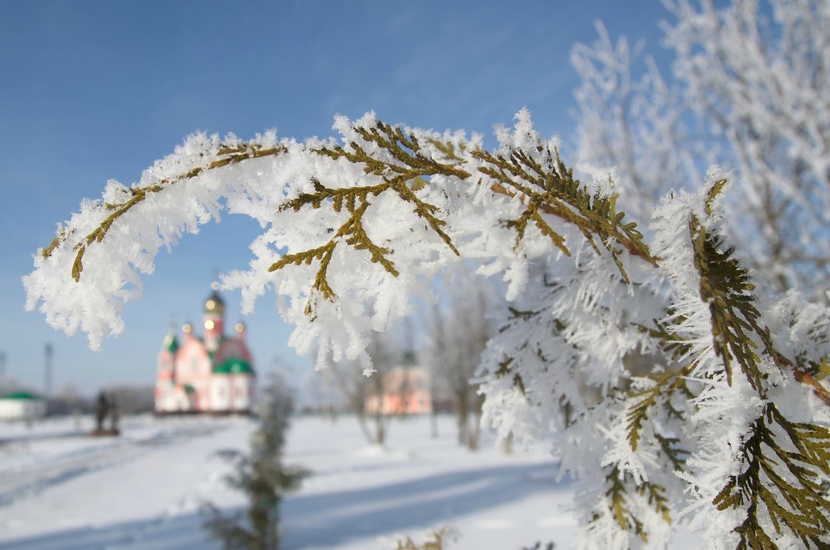 Самоцветы снег