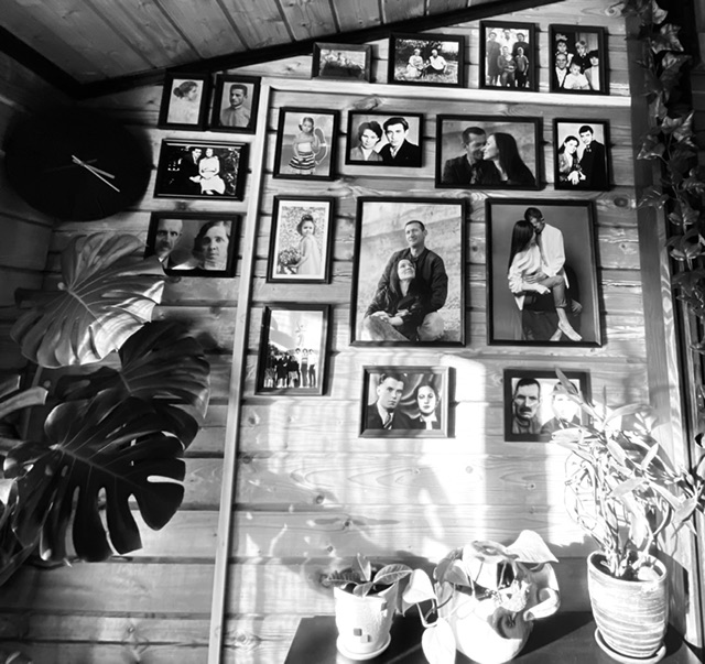 Поколения листая