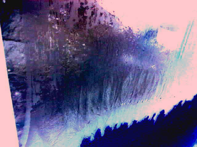 Повисла в небе синева