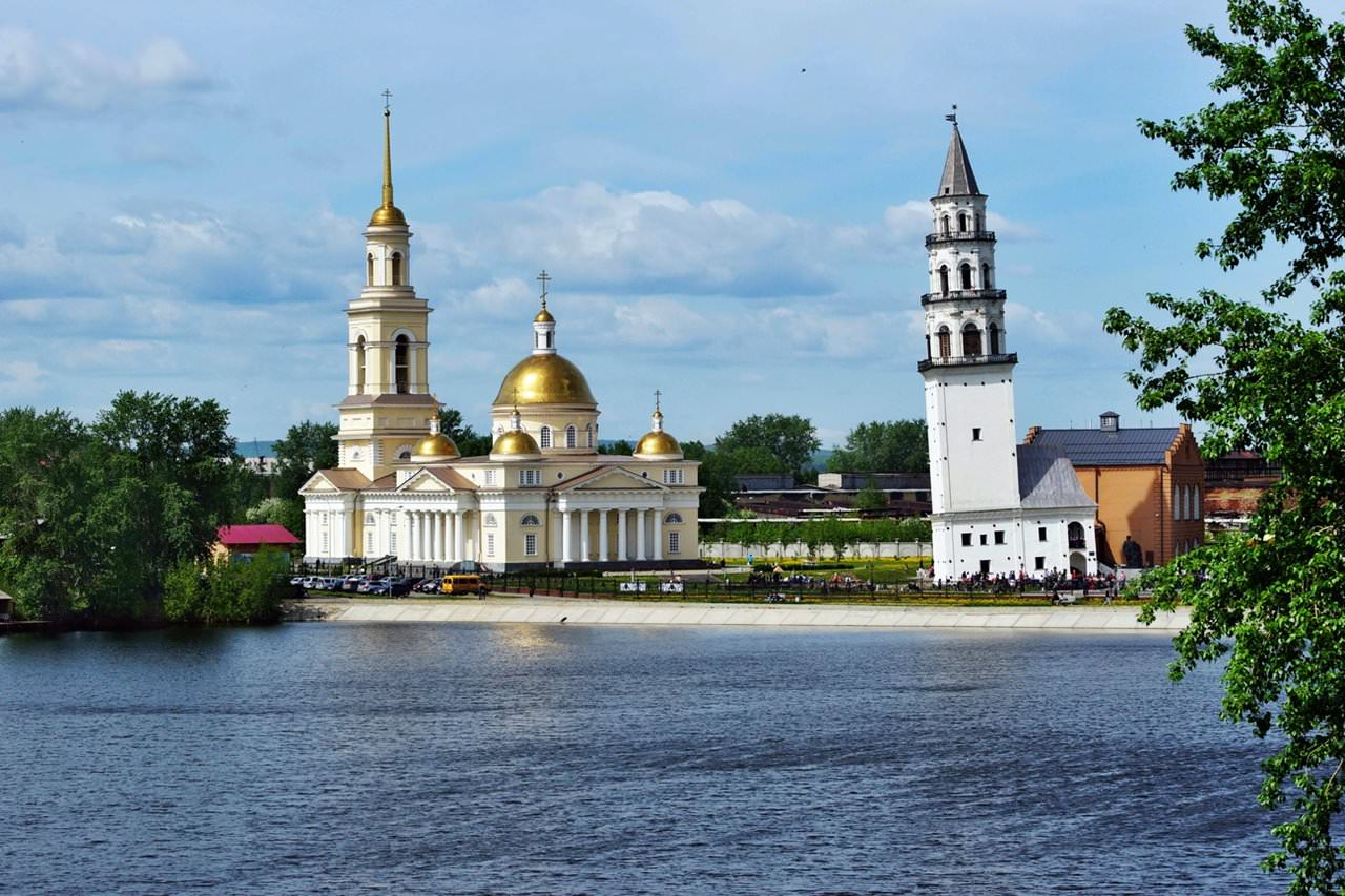 Невьянская башня