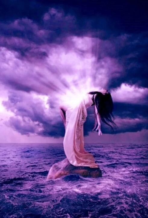 Источник внутри