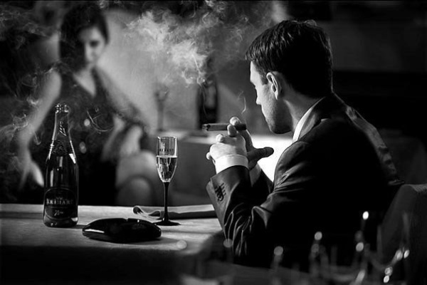 Снова ночь коротать до утра