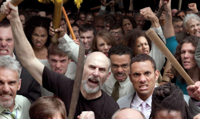 В толпе крикливых пустозвонов