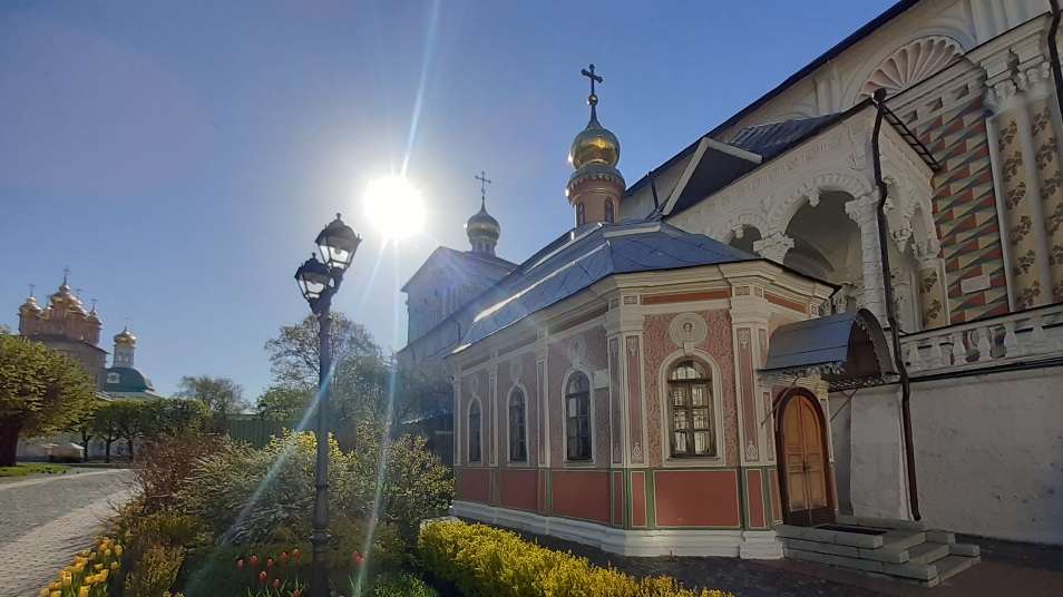 Вопросов философских масса возникает...