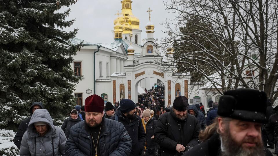 От весны до лета...