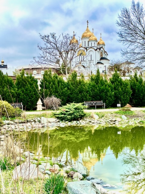 Как сердце суетно трепещет