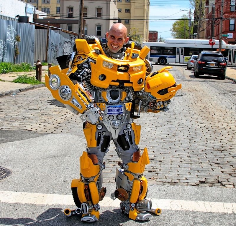 Робот из секс-шопа!