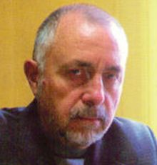 Трендафил Василев Девушка в церкви Момиче в църква