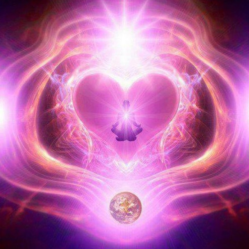 Тихий майский вечер дышит теплотой...