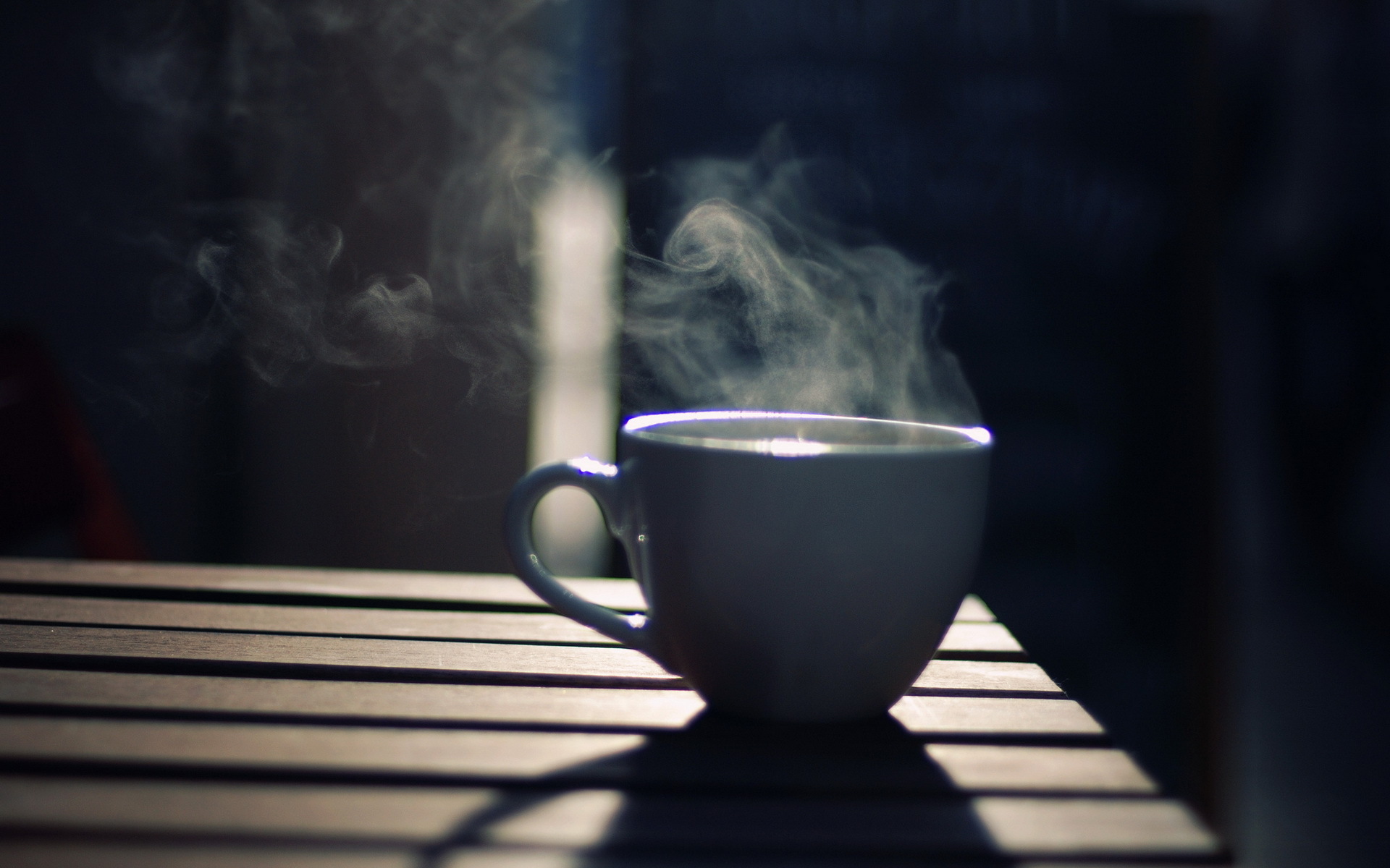 Холодный вечер горячий чай. Чашка кофе. Чашка чая. Дымящаяся Кружка чая. Кружка чай.