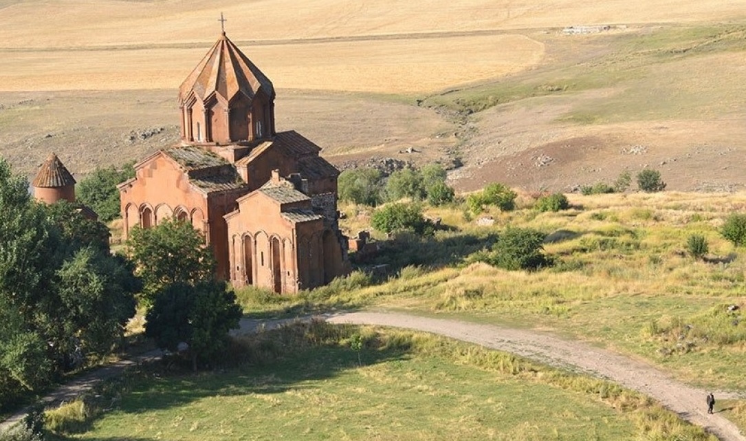 Видение у стен монастыря