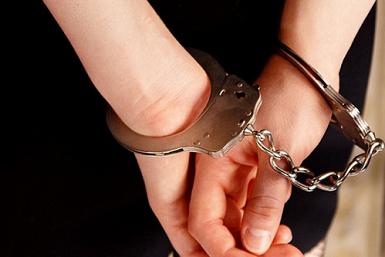 А что там между строк...