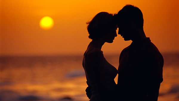 Помнишь ли ты, Те дни, где ласкало нас море