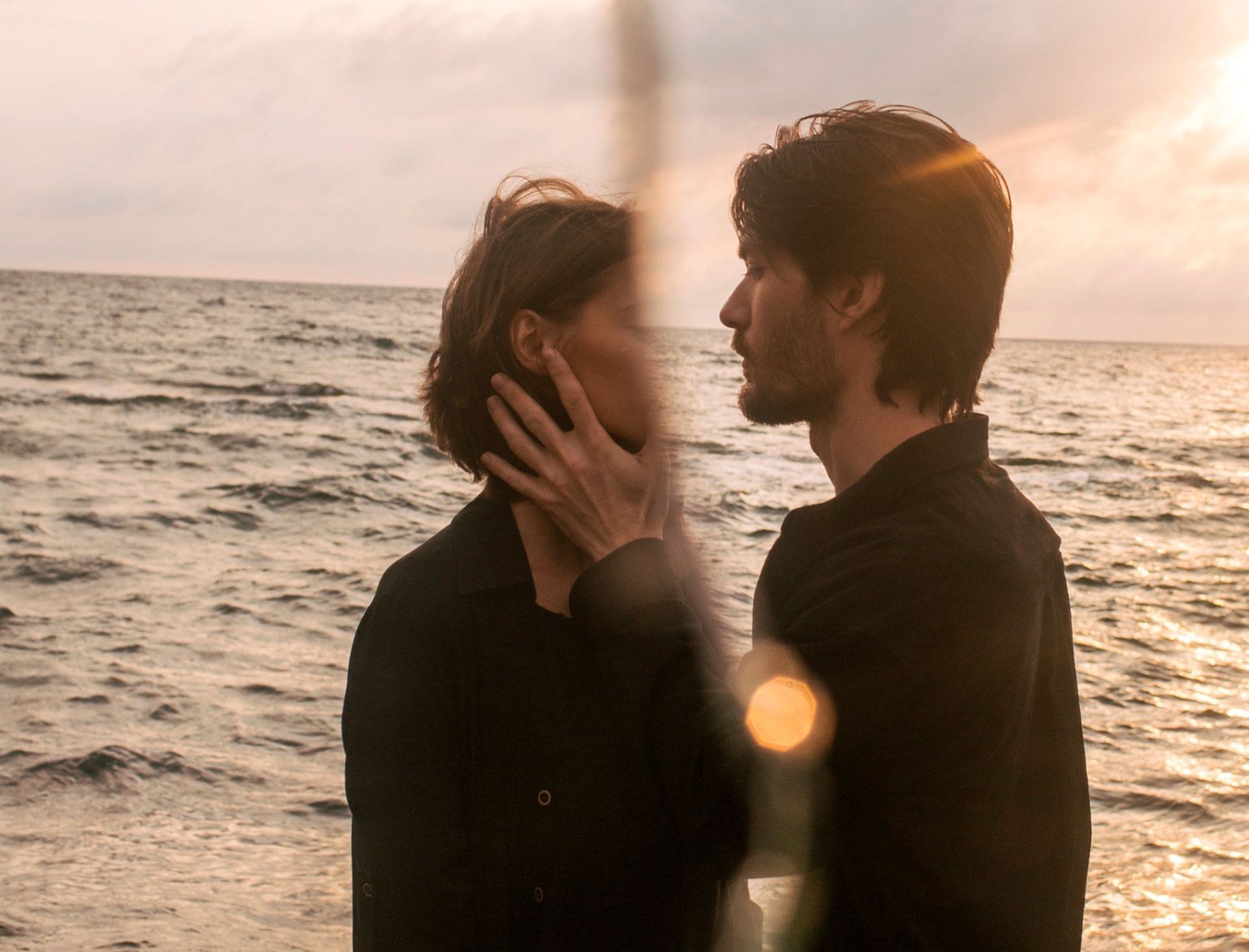 это одиночество. моменты расставаний. моменты расставаний. встреча зимой. моменты расставаний.