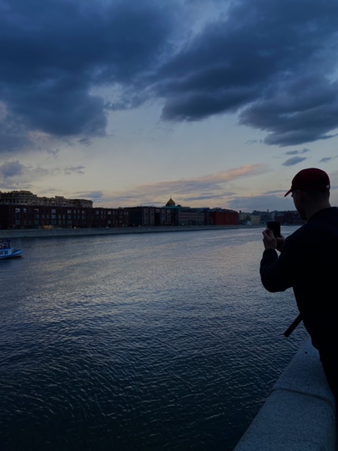 Себе наврал, почти поверив