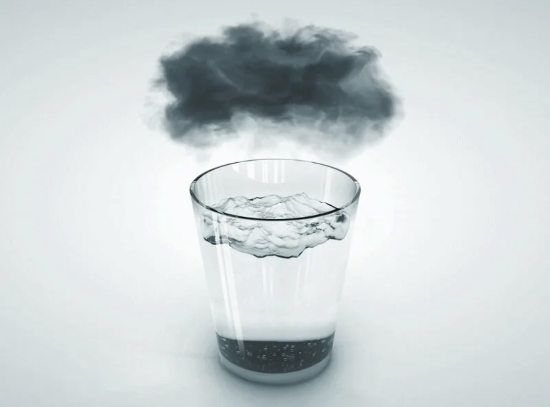 Кипящий дождь. Буря в стакане воды. Стакан воды. Испарение воды в стакане. Горячая вода в стакакане.