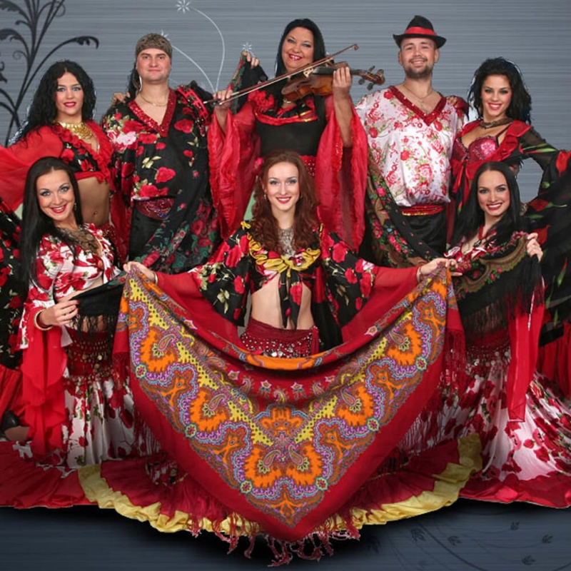 Покидает табор хутор