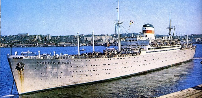 Но воробьи в клетке не живут... Совковые легенды