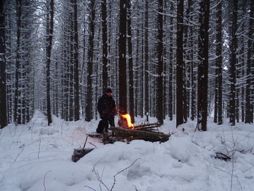 2022г. Холодный снег вокруг лежал. 125и