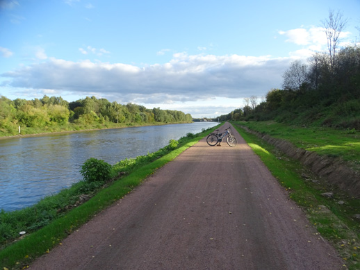 2022г. Один луч света в тьме остался. 250и