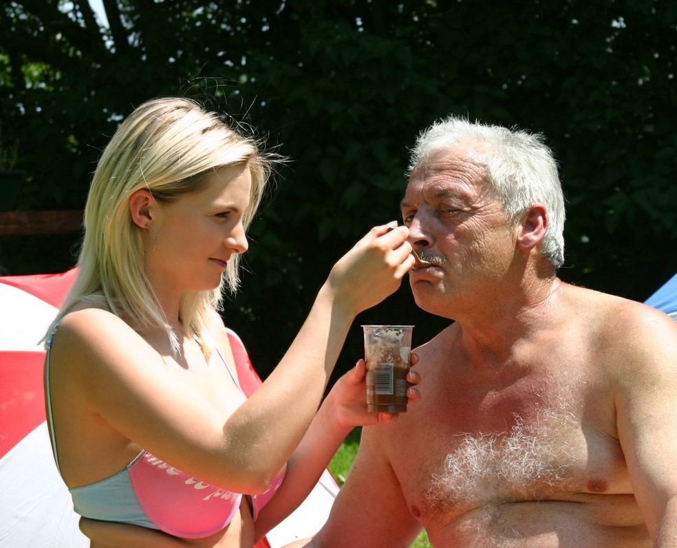 Блудливое старичьё