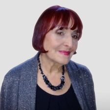 Юлия Пискулийска Руки мужчины Ръцете на мъжа