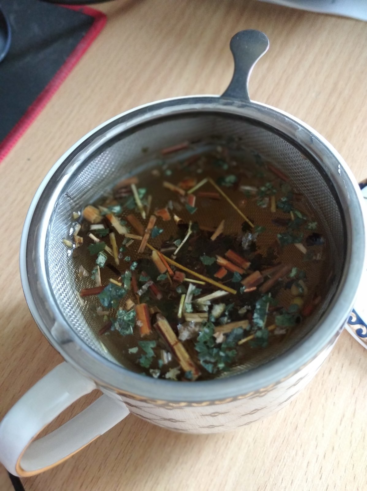 Аромат знакомых трав