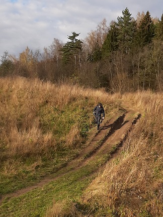 2020г. Дорога грязная опять. 079в