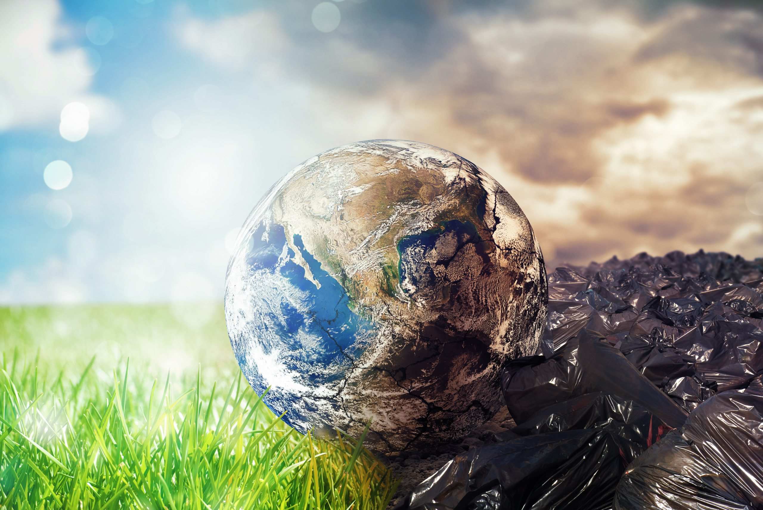 Экология земли. Планета земля экология. Планета земля загрязнение. Земля чистая и загрязненная.