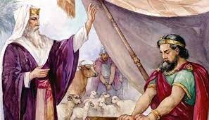 Сначала брат обидел брата...