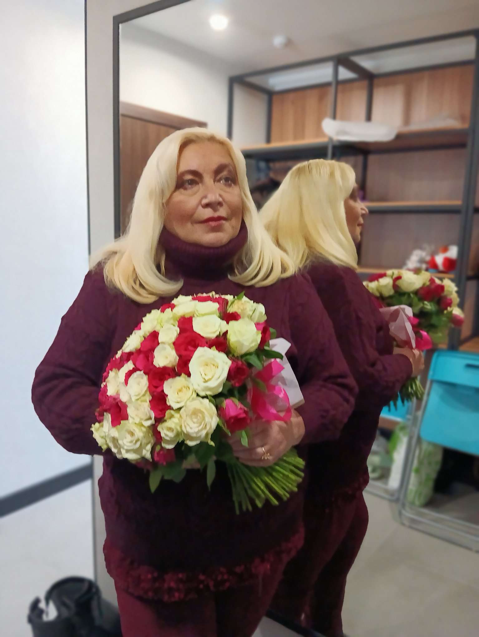 За всё прощая...