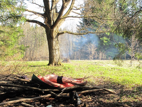 2024г. Зачем кого - то повторять. 1025с