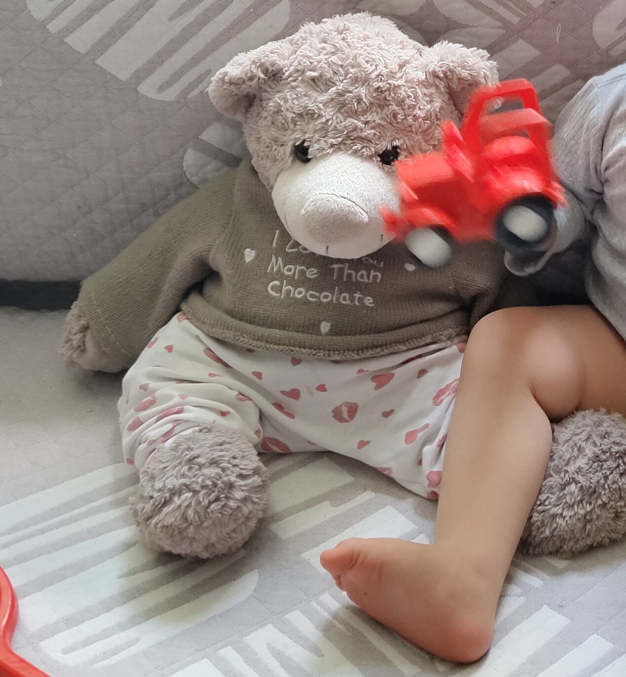 Мишке - штанишки Из серии Лёвушкины заботы