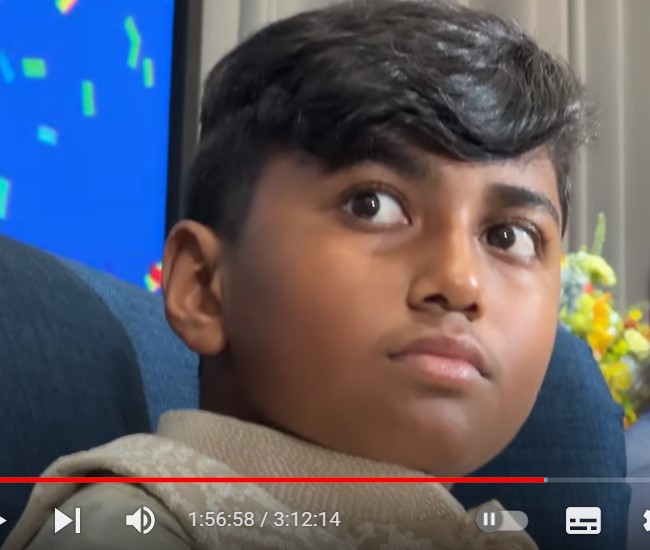 Явывся й прылытив даж до Москвы!