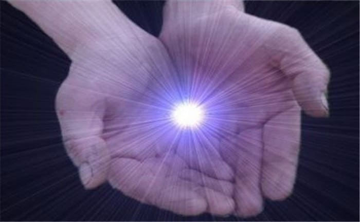 Звезда, упавшая к тебе на руки