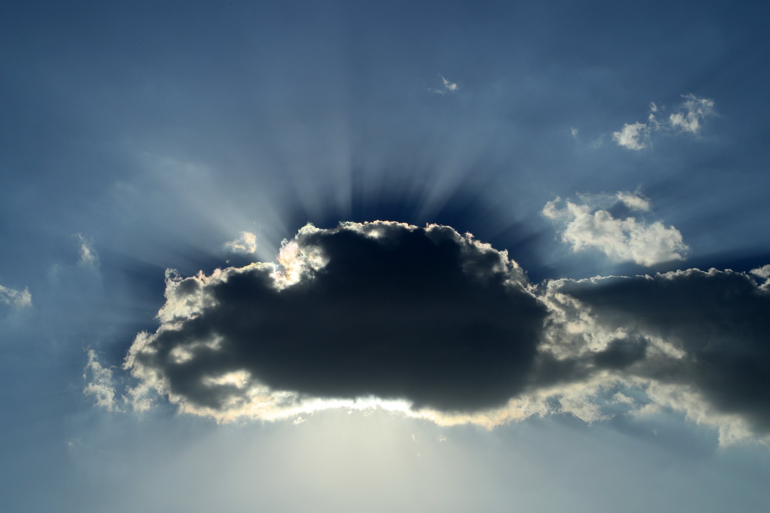 Туча. Туча закрыла облако. Я туча рассеянной бури. Небо тучи. Текстура облаков земли.