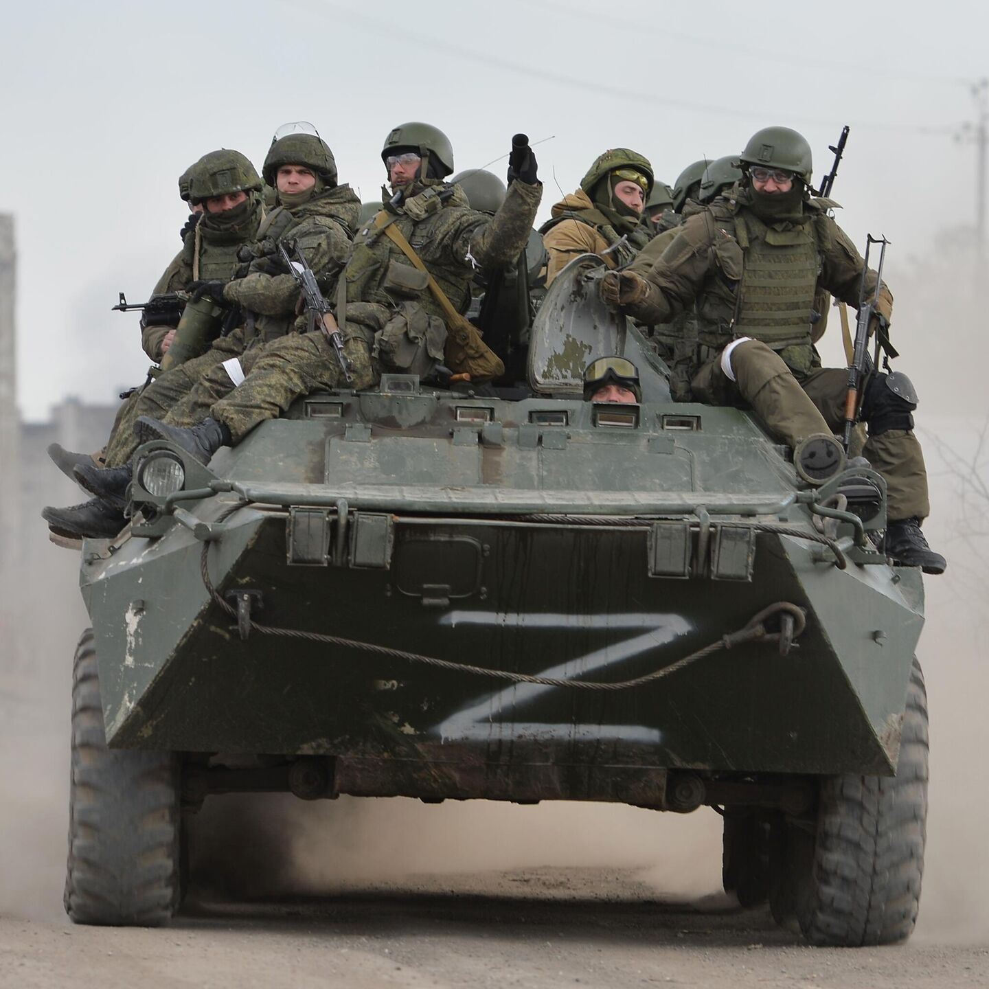 Как назвать повтор военных фото Песня, посвящённая участникам СВО (Бурцева Екатерина Дмитриевна) / Стихи.ру
