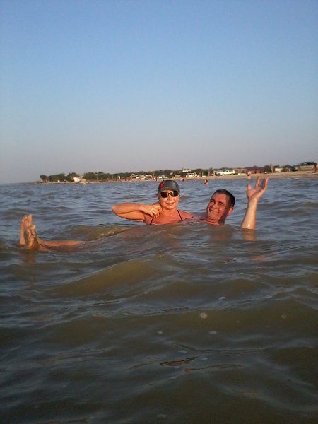 Хны... хны... Возьми меня к себе на ручки