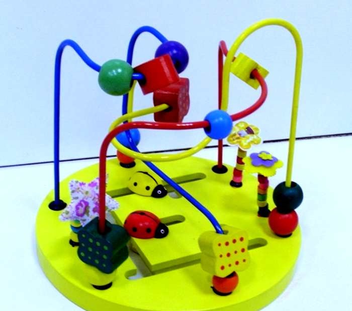 Про игры и игрушки. Стихи-загадки