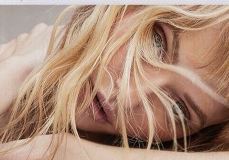 Я жива. да без души неживая