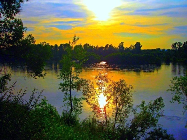 День уходил