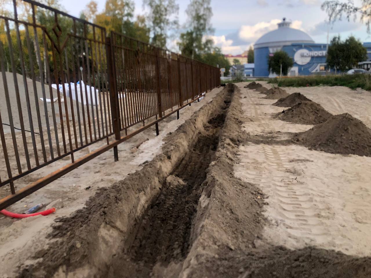 Золотое Дно
