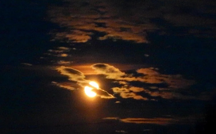 Полнолуние