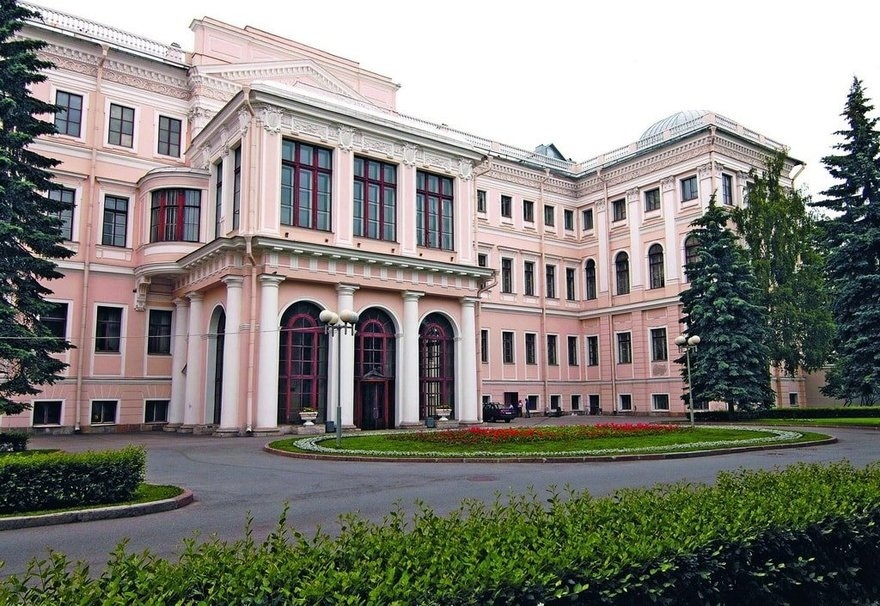 Аничков дворец по Л Верещагиной А Серебрякову