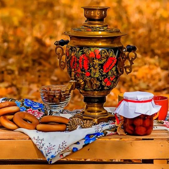 У нас был медный самовар